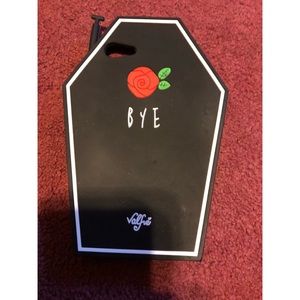 Valfre IPhone 6/7/8 3D case.